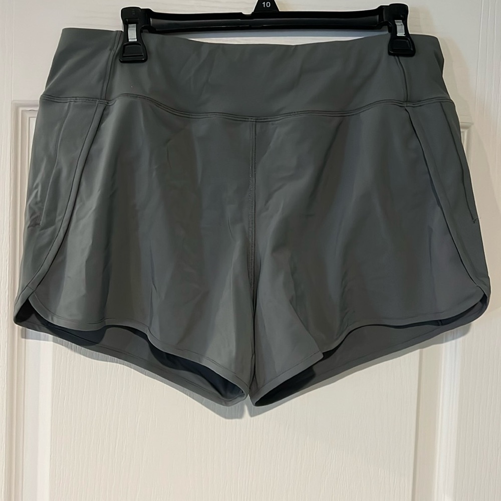 Crz yoga new shorts 4in